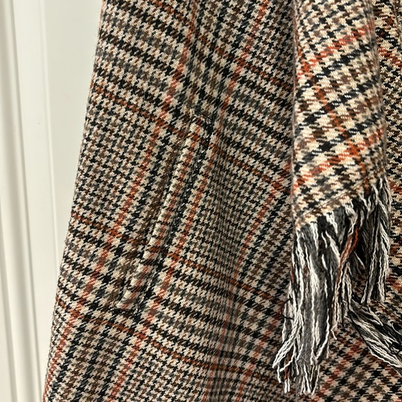 Altar’d State Brown Plaid Hooded Vest Sleeveless Cardigan Fringed Hem in Size S - Picture 8 of 13